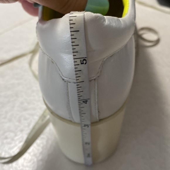 9.5 KENDALL AND KYLIE Tasha platform slip on sneakers - Picture 13 of 13